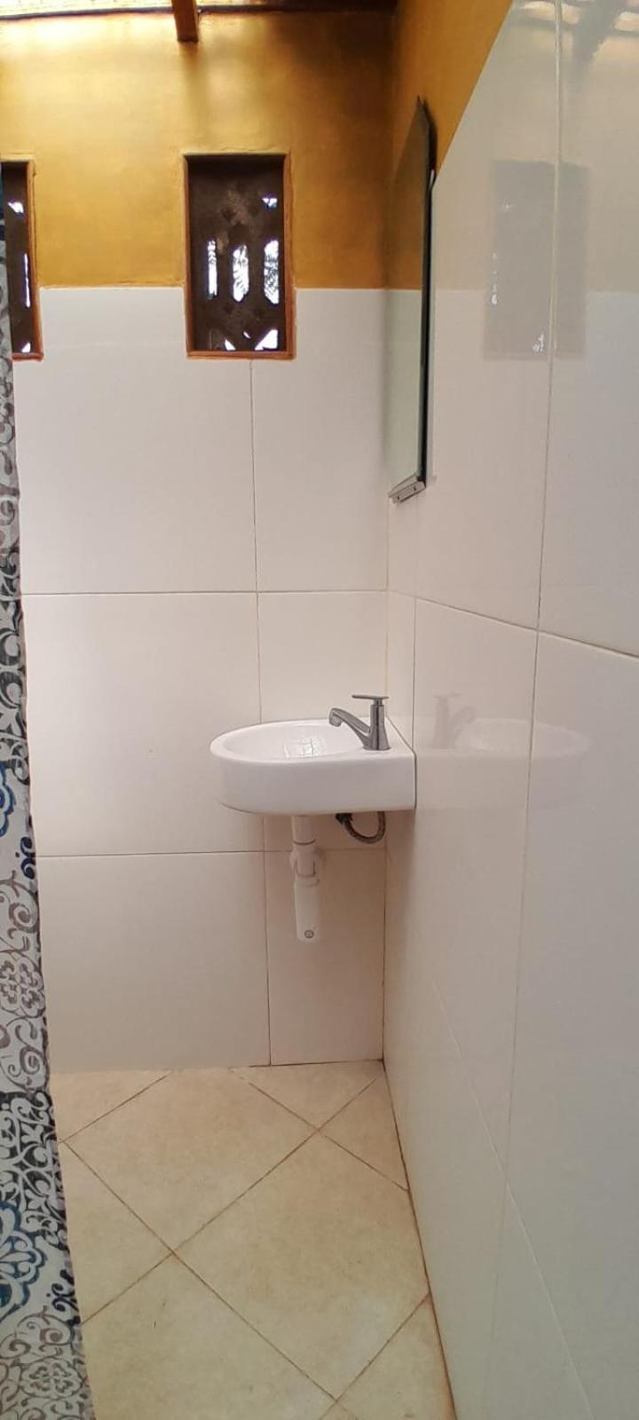 Bidara Cottage Labuhan Pandan Zewnętrze zdjęcie